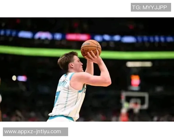 今年新秀防守表现亮眼克尼佩尔领衔投篮命中率榜哈珀弗拉格紧随其后 今年新秀防守表现亮眼克尼佩尔领衔投篮命中率榜哈珀弗拉格紧随其后