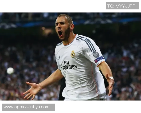 亨利荣获BBC体育人物终身成就奖48岁传奇前锋再创辉煌 亨利荣获BBC体育人物终身成就奖48岁传奇前锋再创辉煌